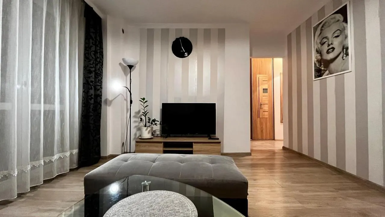 Charmig Apartment Krakow Poland